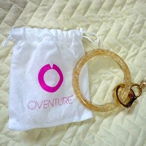 Brand New! Oventure Gold Key Ring Bracelet